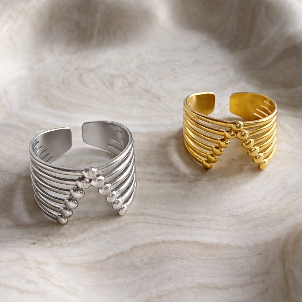 Bague Victoire – Manchette iconique en acier inoxydable