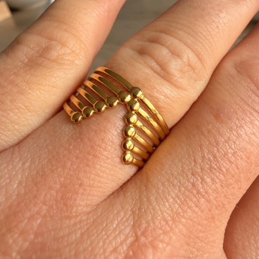 Bague Victoire – Manchette iconique en acier inoxydable
