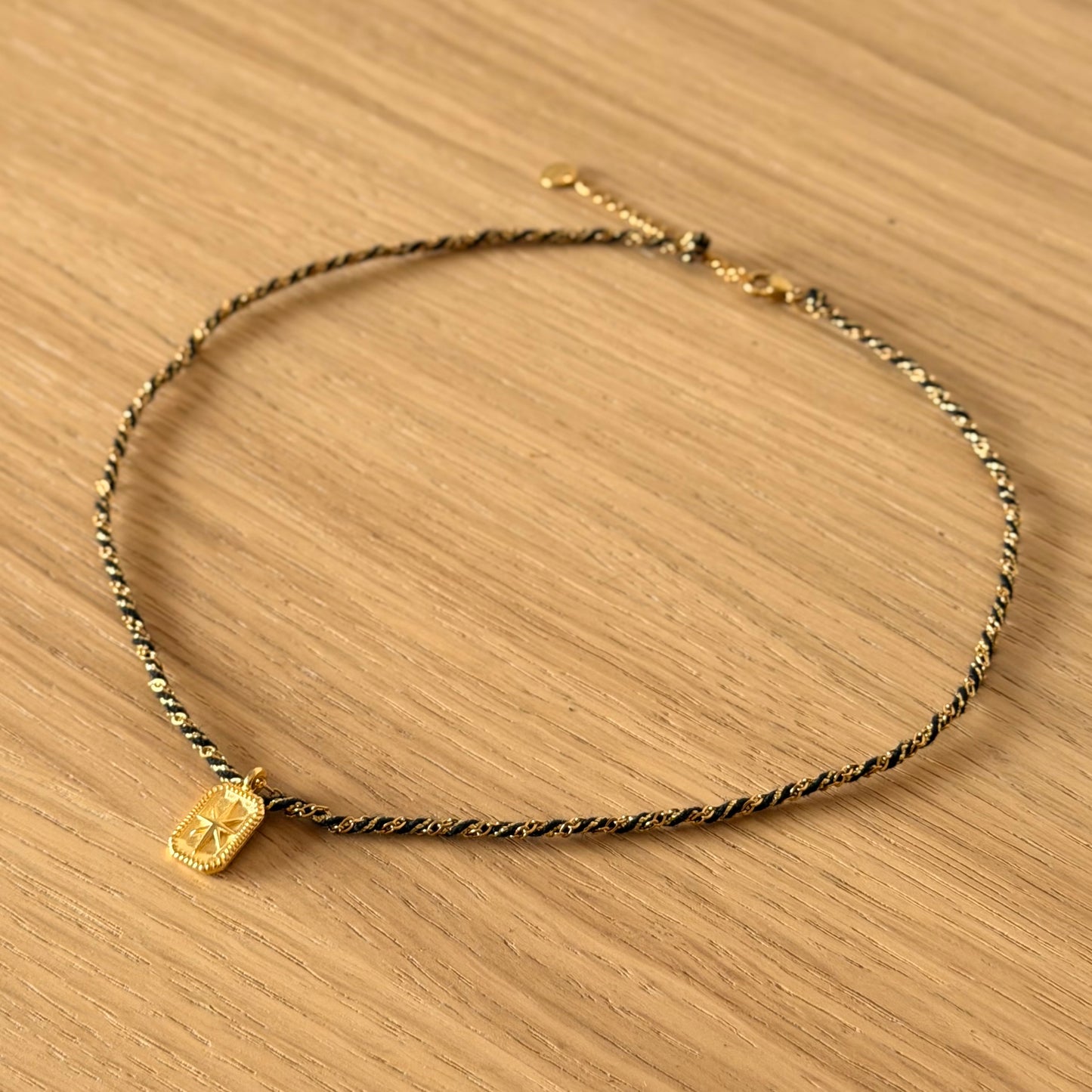 Collier torsadée, chaîne et cordon ✨