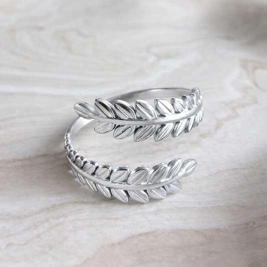 Bague Laurier Élégance – Acier Inoxydable