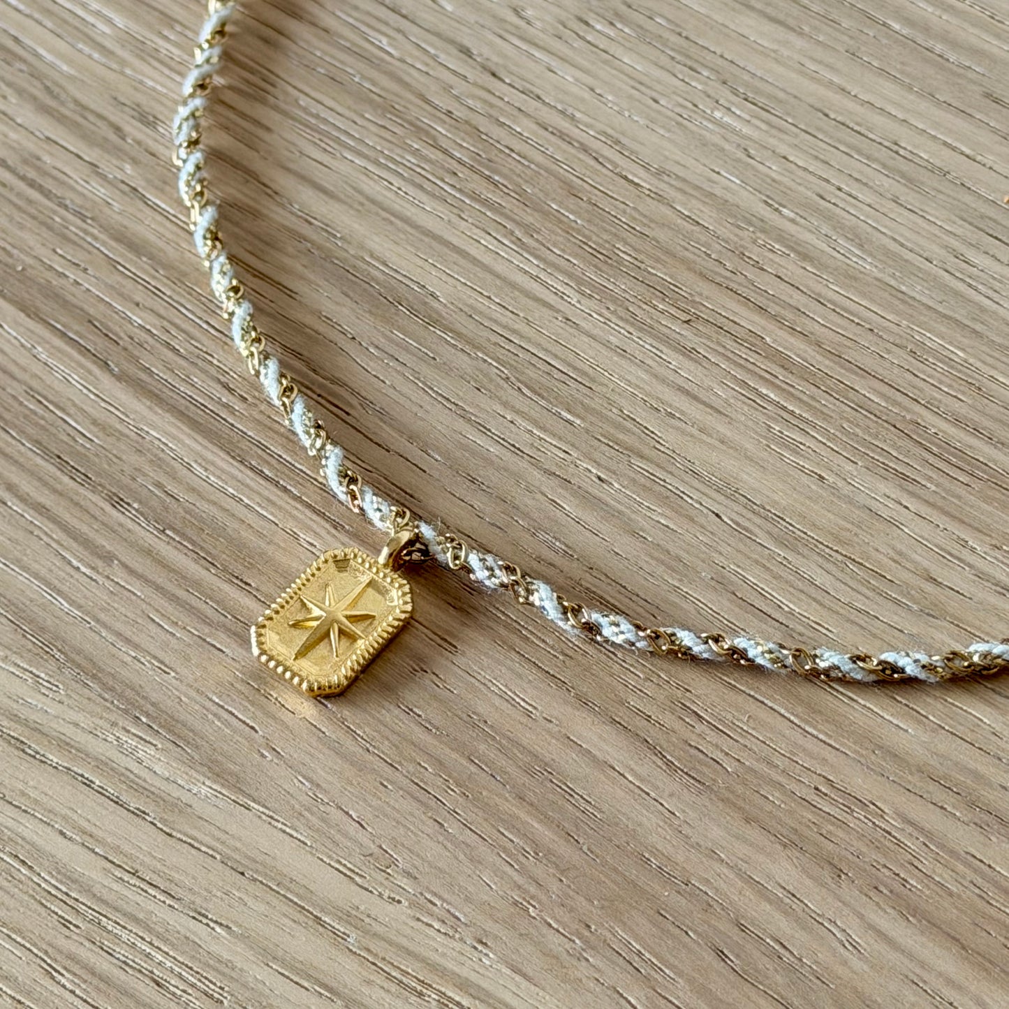 Collier torsadée, chaîne et cordon ✨