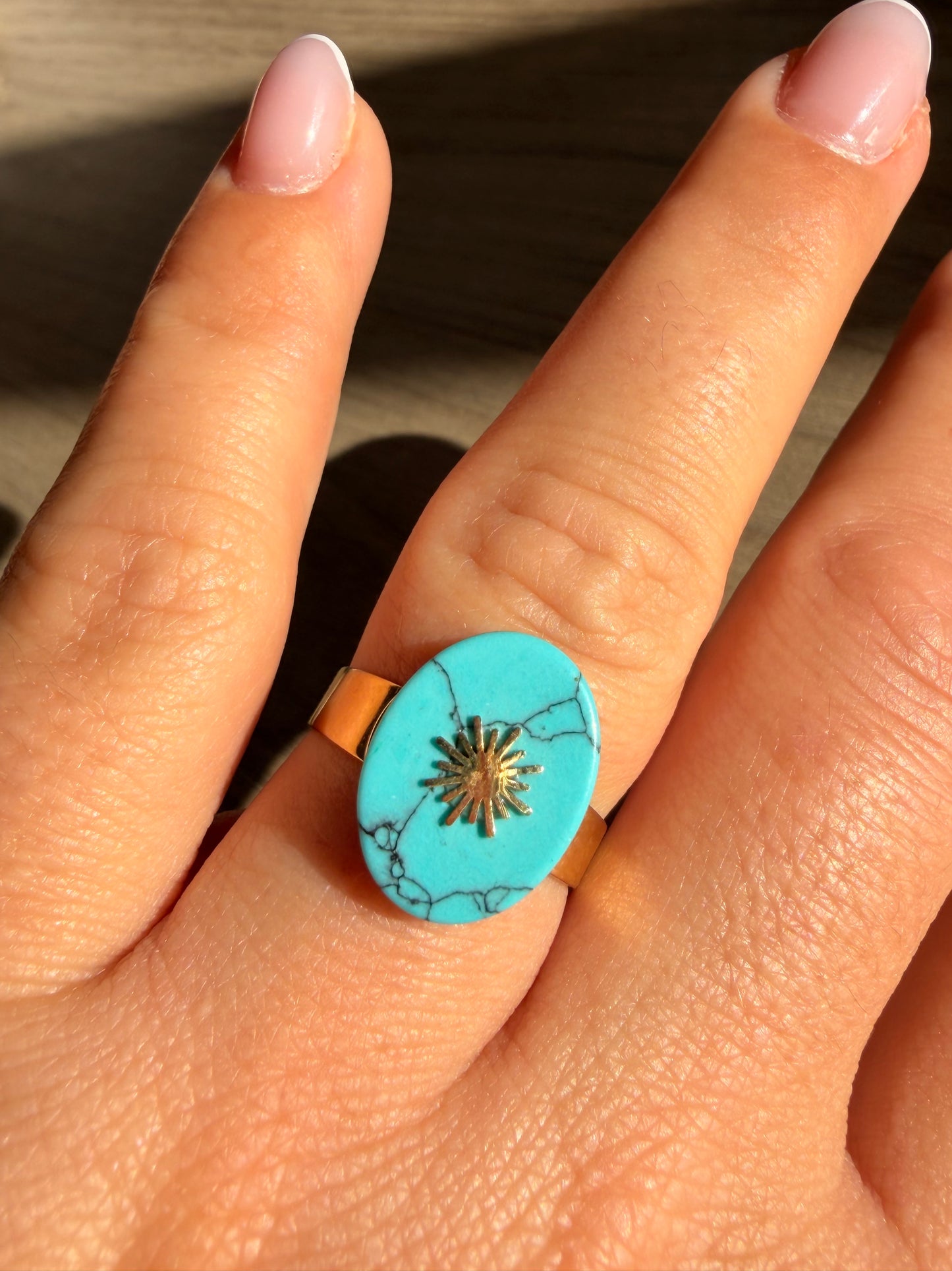 Bague Tuquinite Soleil Doré – Acier inoxydable