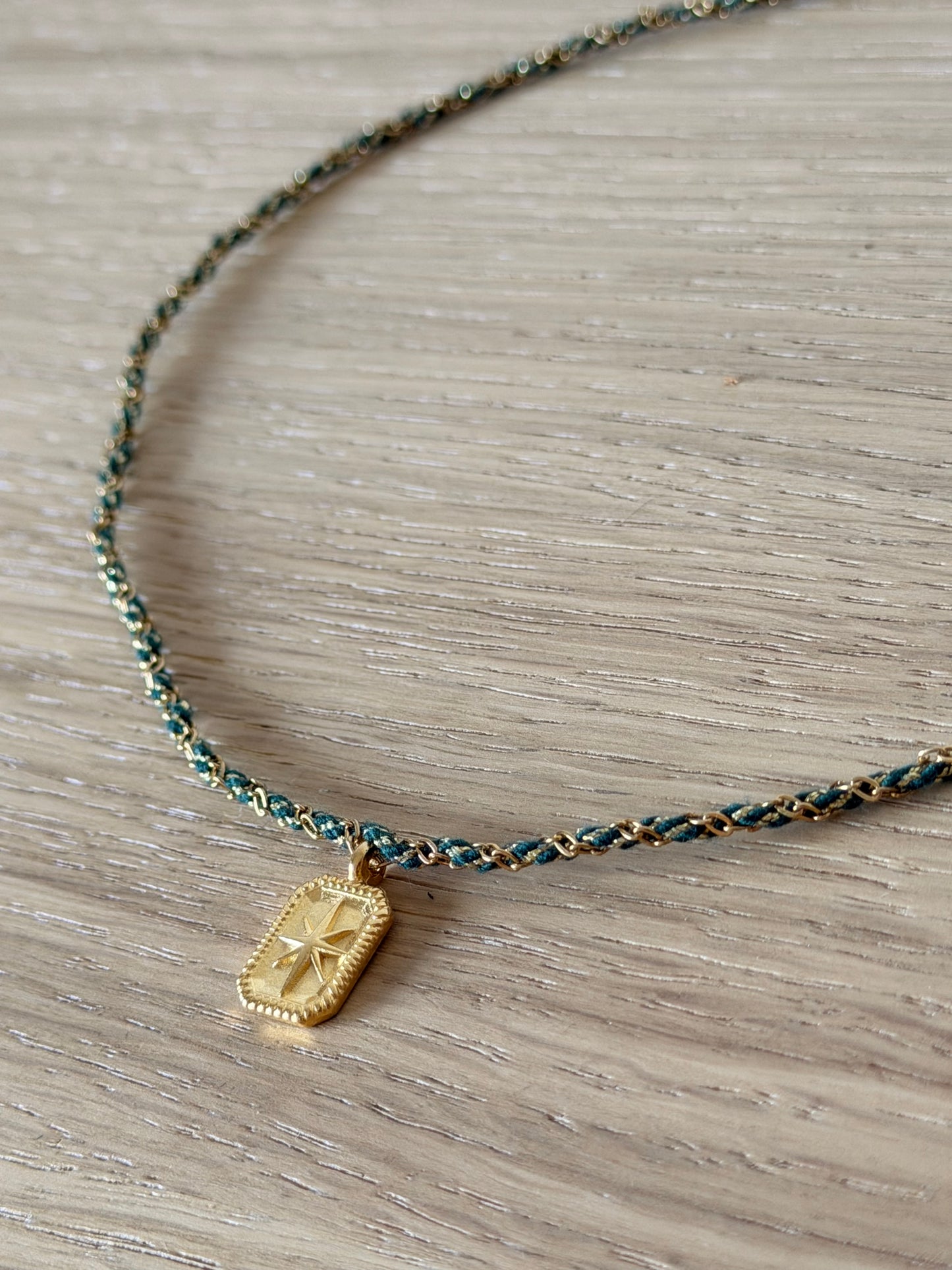 Collier torsadée, chaîne et cordon ✨