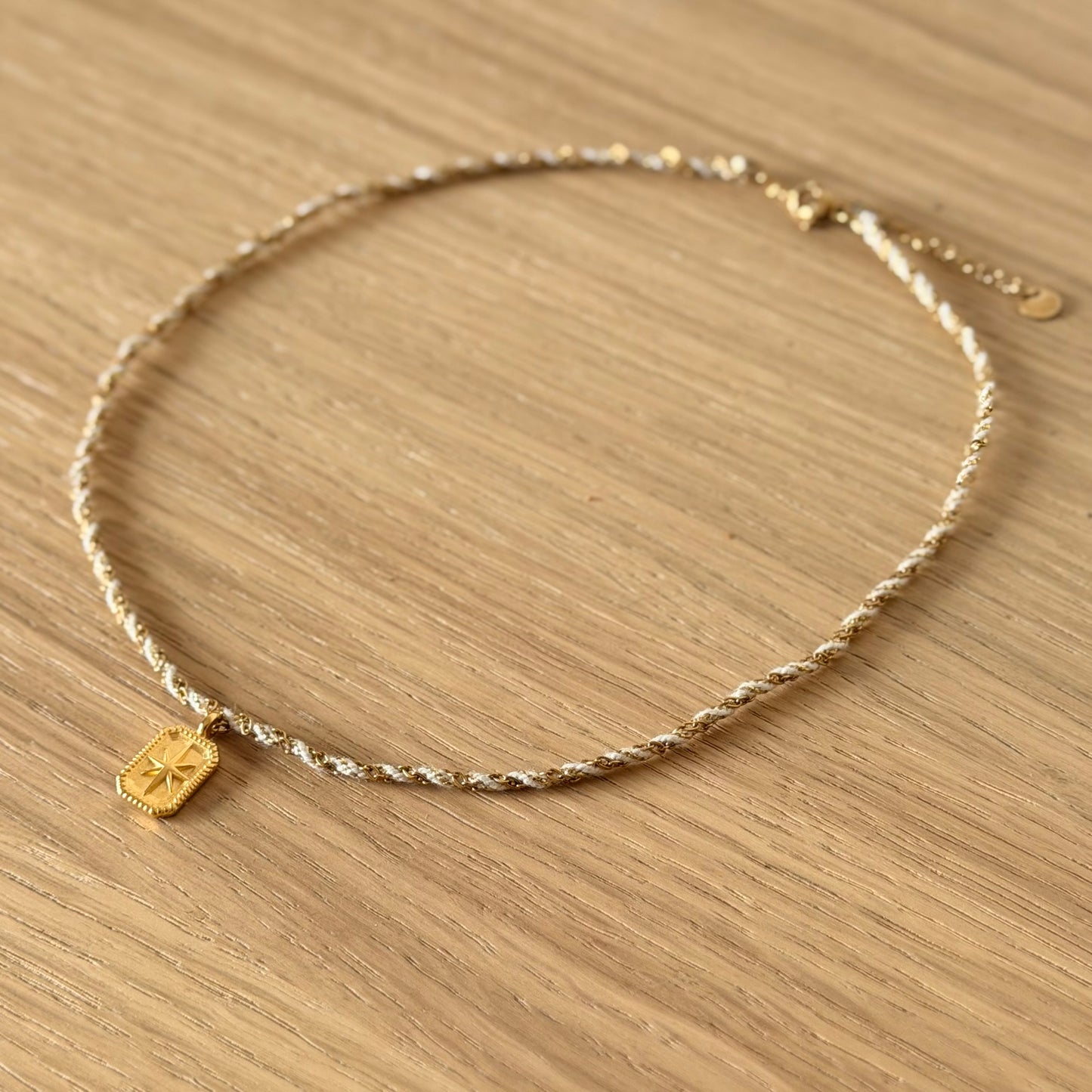 Collier torsadée, chaîne et cordon ✨