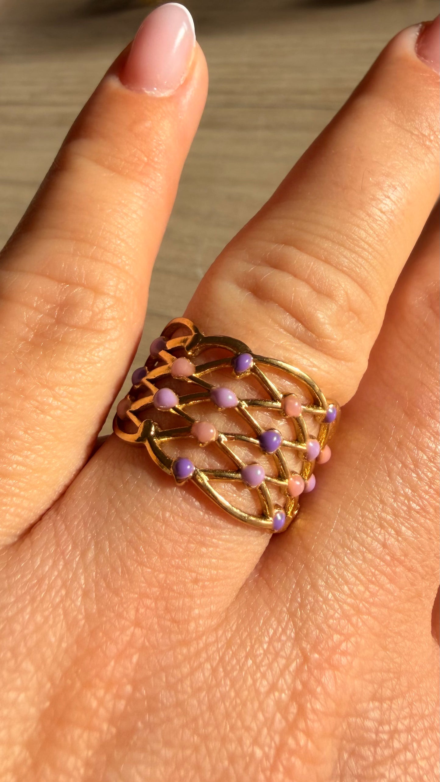 Bague Étreinte Pastel – Acier inoxydable